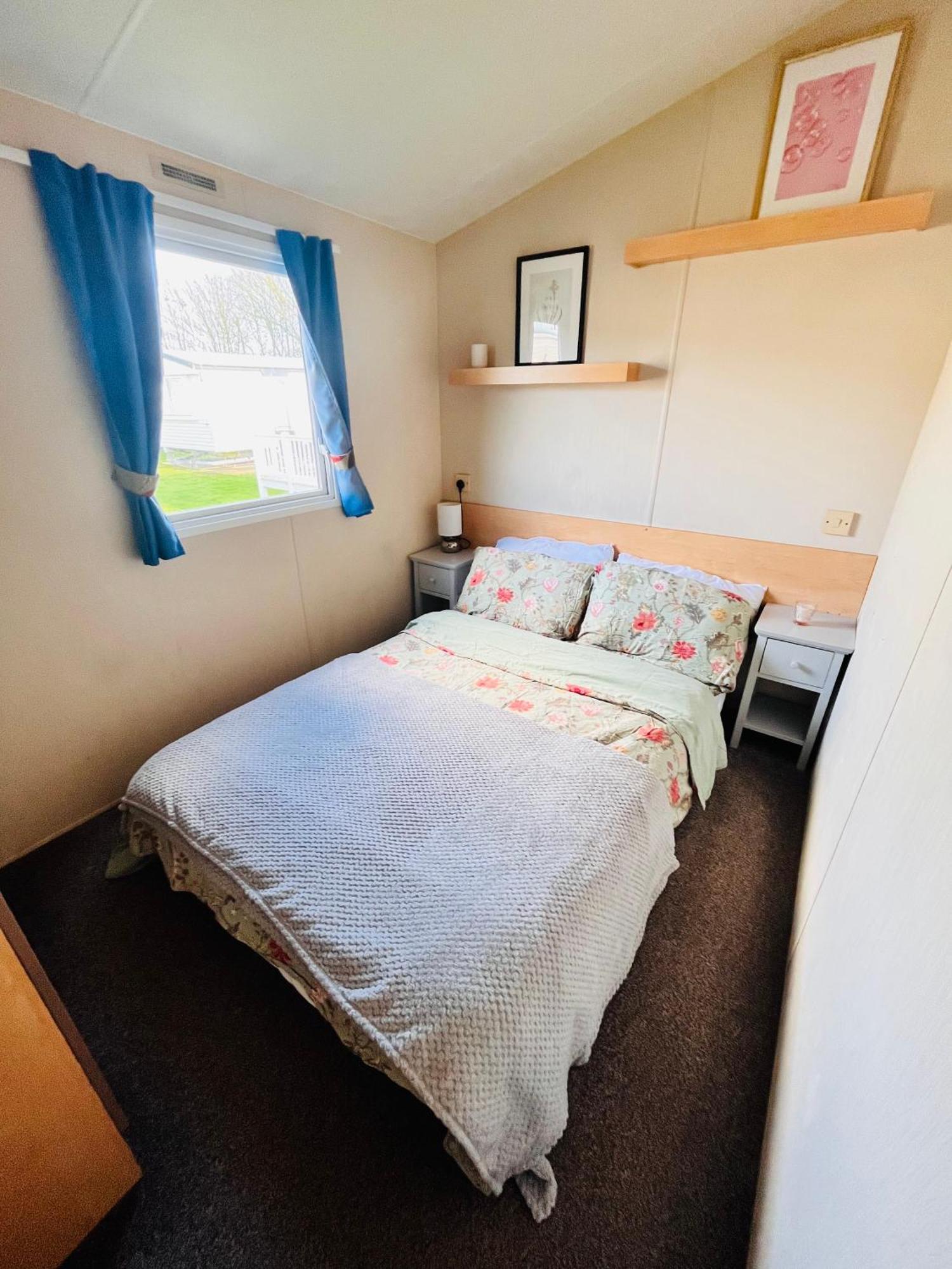 Lola'S Caravan. Your Home Away From Home. Parkeston Exterior foto